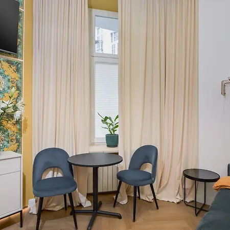 Hidden Garden Apartment Łódź