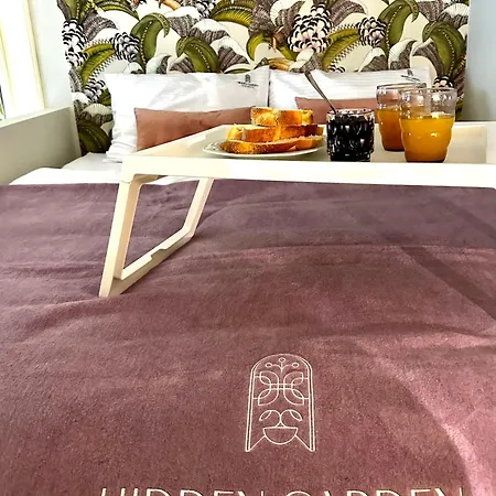 Hidden Garden ウッチ